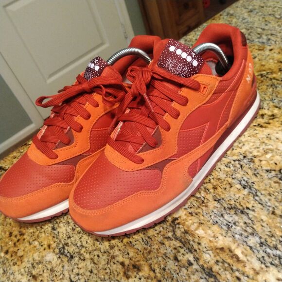 Diadora N92 Cherry Red Men's 9 Wm 11 Running Classic Sneaker - Picture 4 of 12